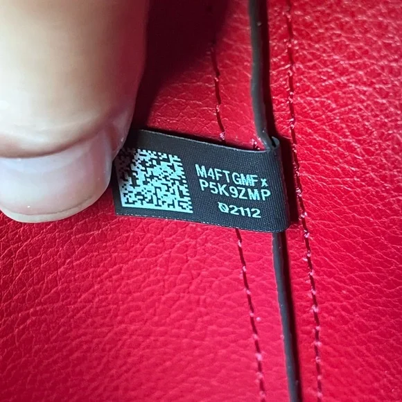 🌼Michael Kors 3 in 1 tote - Picture 16 of 16